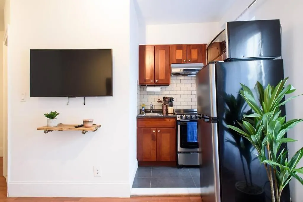69-5D Winter Getaway Stylish Lower East Side 1Br Apt New York 0*,